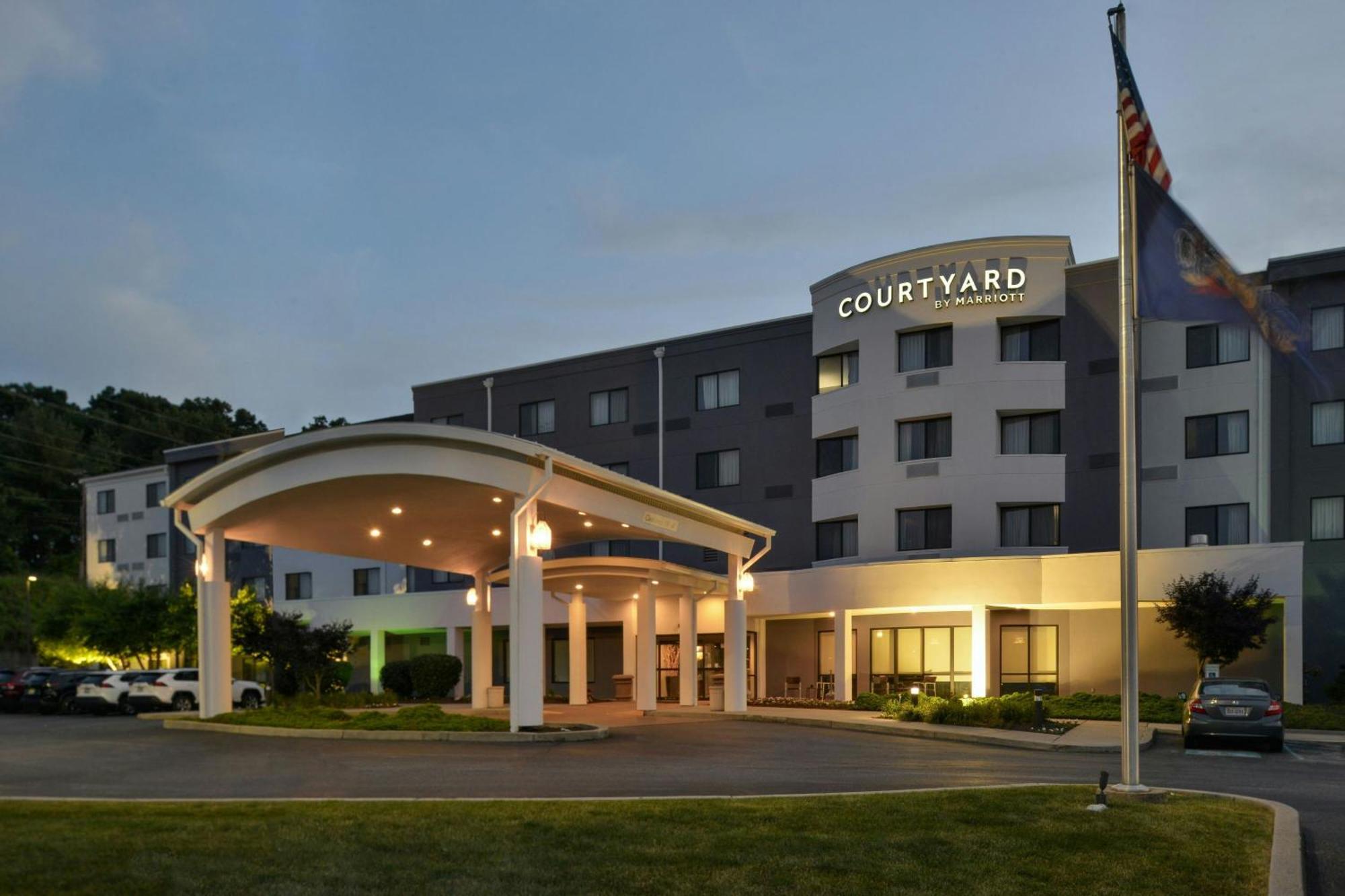 Courtyard By Marriott Harrisburg Hershey Zewnętrze zdjęcie